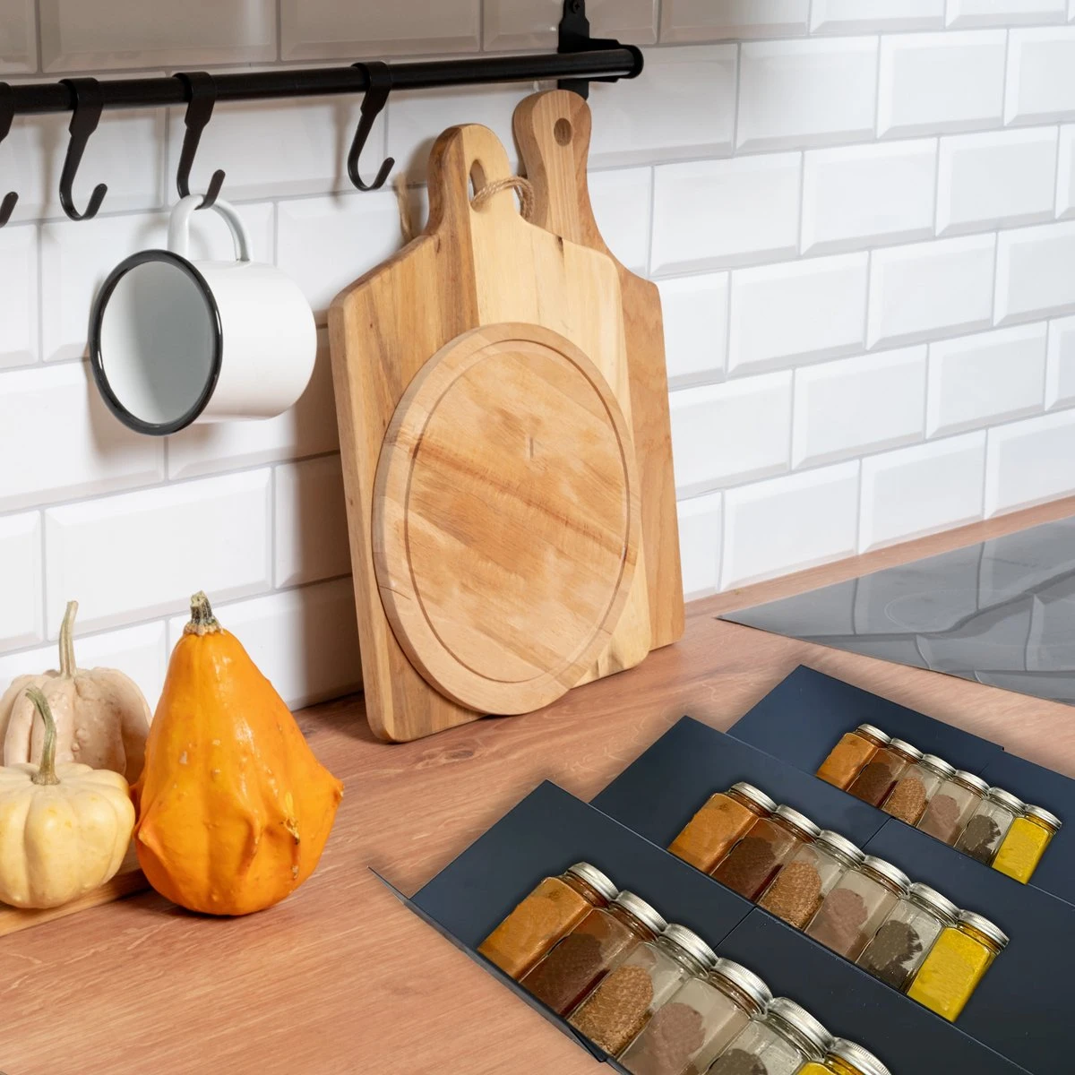 Kitchenful Kruidenrek Lade - Kruiden Organiser - 6 Stuks - Zwart - Verstelbaar - Metaal - Kruiden Opberger 2 Kitchenful Kruidenrek Lade - Kruiden Organiser - 6 Stuks - Zwart - Verstelbaar - Metaal - Kruiden Opberger - Afbeelding 2