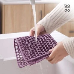 BODO Gootsteenmat Siliconen Donker Grijs - 30.5 X 30.5 Cm - Keuken Accessoires - Gootsteen Beschermer - Onderzetters Siliconen - Anti Kras - Gootsteen Accessoires 12 BODO Gootsteenmat Siliconen Donker Grijs - 30.5 X 30.5 Cm - Keuken Accessoires - Gootsteen Beschermer - Onderzetters Siliconen - Anti Kras - Gootsteen Accessoires -Levensproducten 1200x1200 648