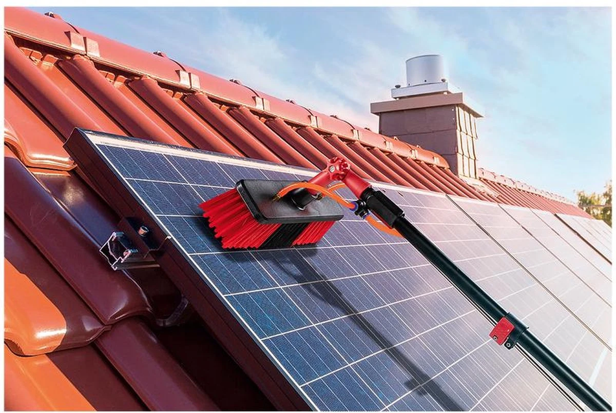 Telescoopsteel Met Borstel 6 Delige Set – Telescoop Met Borstel - Telescoopsteel Ramenwassen – Uitschuifbaar Tot 4,6 Meter - Met Zeepdispenser 3 Telescoopsteel Met Borstel 6 Delige Set – Telescoop Met Borstel - Telescoopsteel Ramenwassen – Uitschuifbaar Tot 4,6 Meter - Met Zeepdispenser - Afbeelding 3