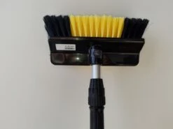 Zonnepanelen / Auto / Ramen Wassen Telescoopsteel Met Borstel Waterdoorlatende Wasborstel Met Telescopische Steel 4 Meter En Gardena Aansluiting / Wasborstel Met Uitschuifbare Telescoopsteel Met Waterdoorvoer -Levensproducten 1200x899 10